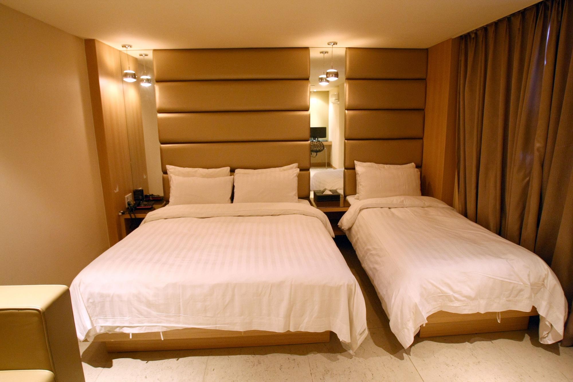 The California Hotel Seoul Seocho Exterior photo