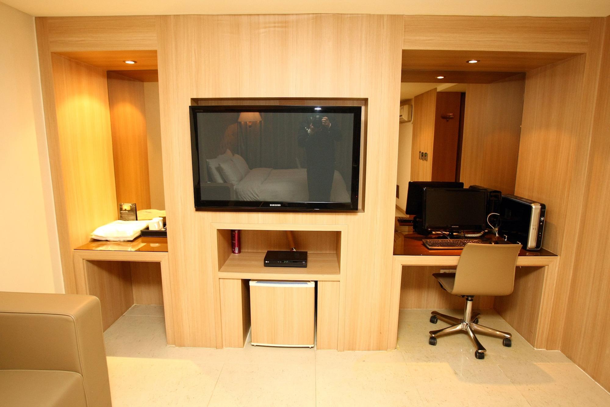 The California Hotel Seoul Seocho Exterior photo